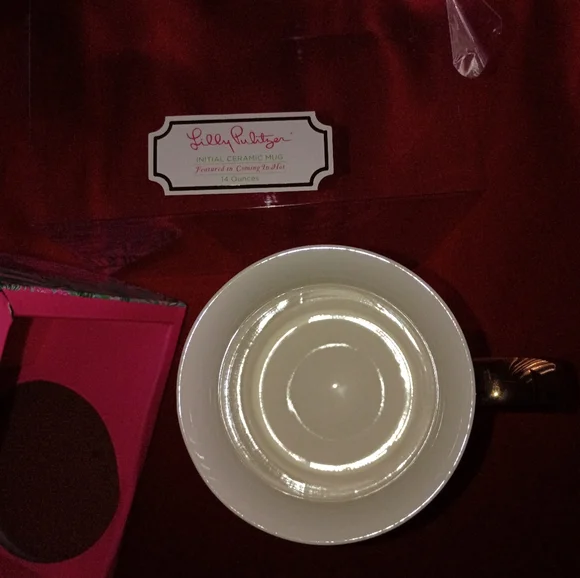 Authentic 🩷 - Picture 4 of 7